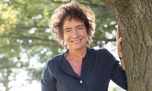 Jeanette Winterson - School of Arts, Languages and Cultures - The University of Manchester