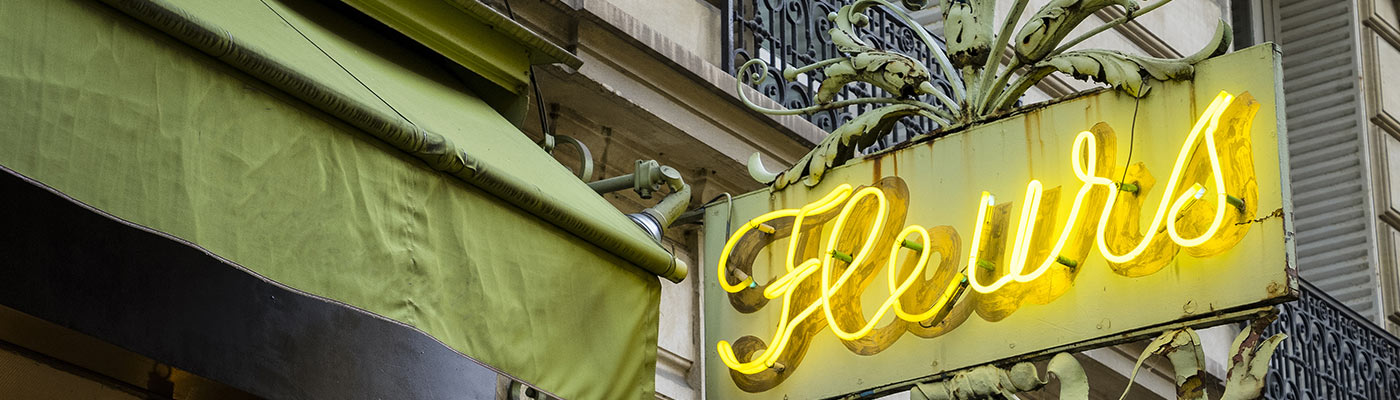 Fleurs neon sign